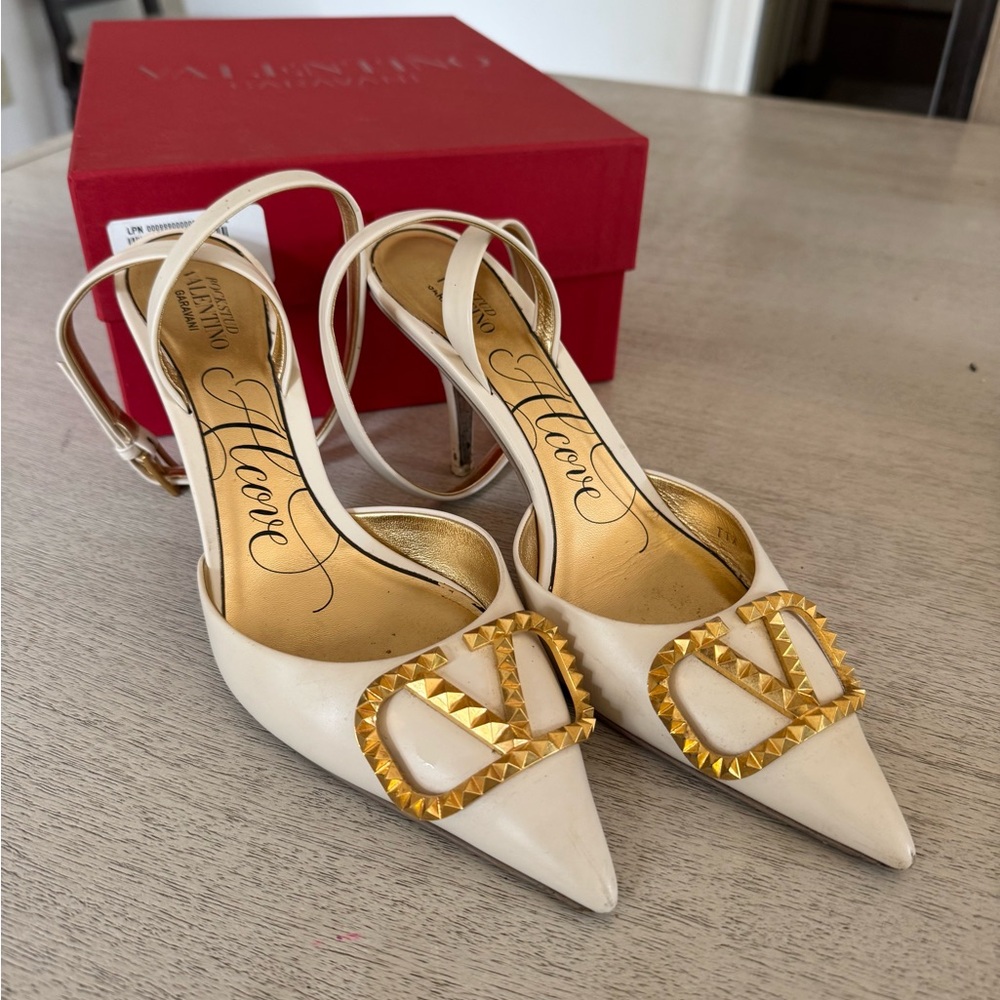 Valentino Women's Beige and Gold Heels